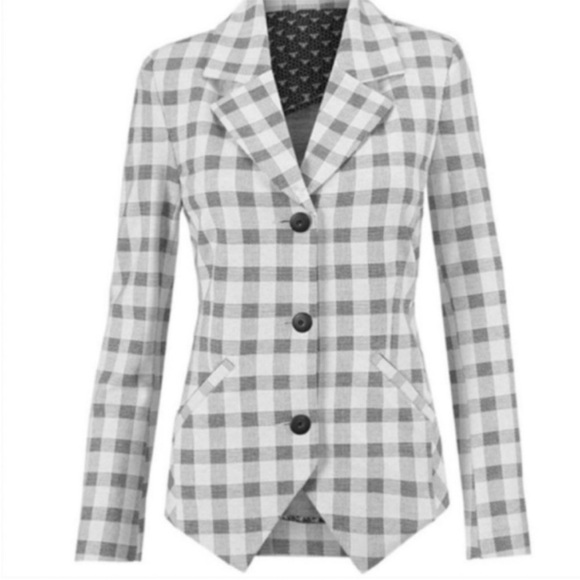 CAbi Style 5292 Valentina Plaid Check Ponte Knit Blazer - Picture 4 of 15